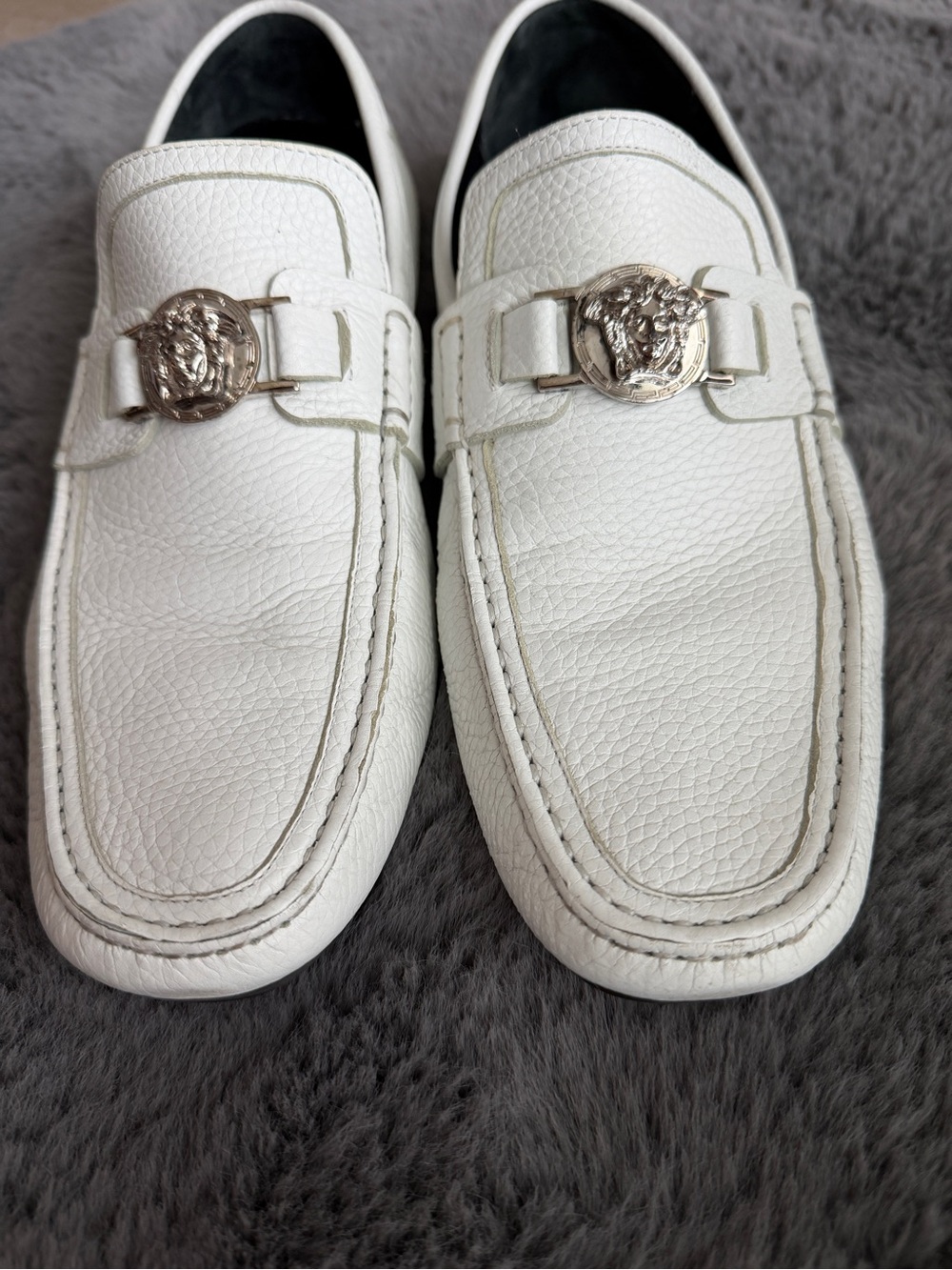 Versace Medusa White Pebbled Leather Slip-On Loafers Men’s US 10.5 EU 43.5 - Picture 3 of 9